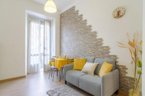Cenisia District : Bright Sunflower Mini Flat